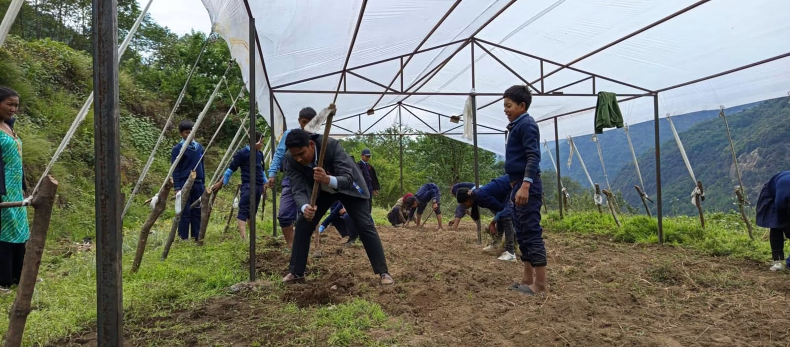 HANDS ON LEARNING
